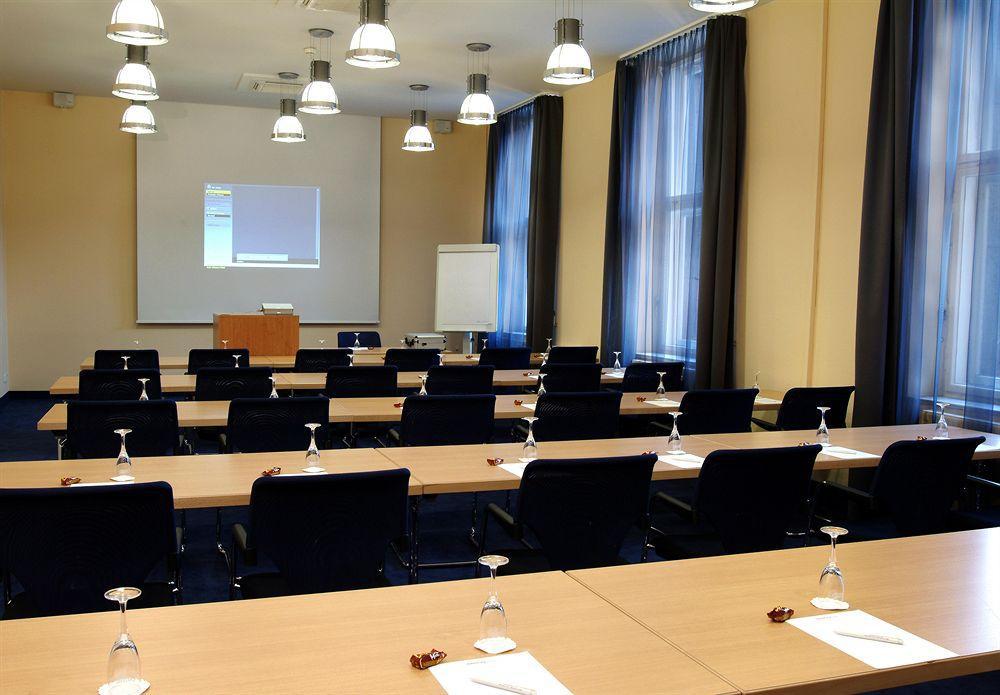IntercityHotel München Affari foto