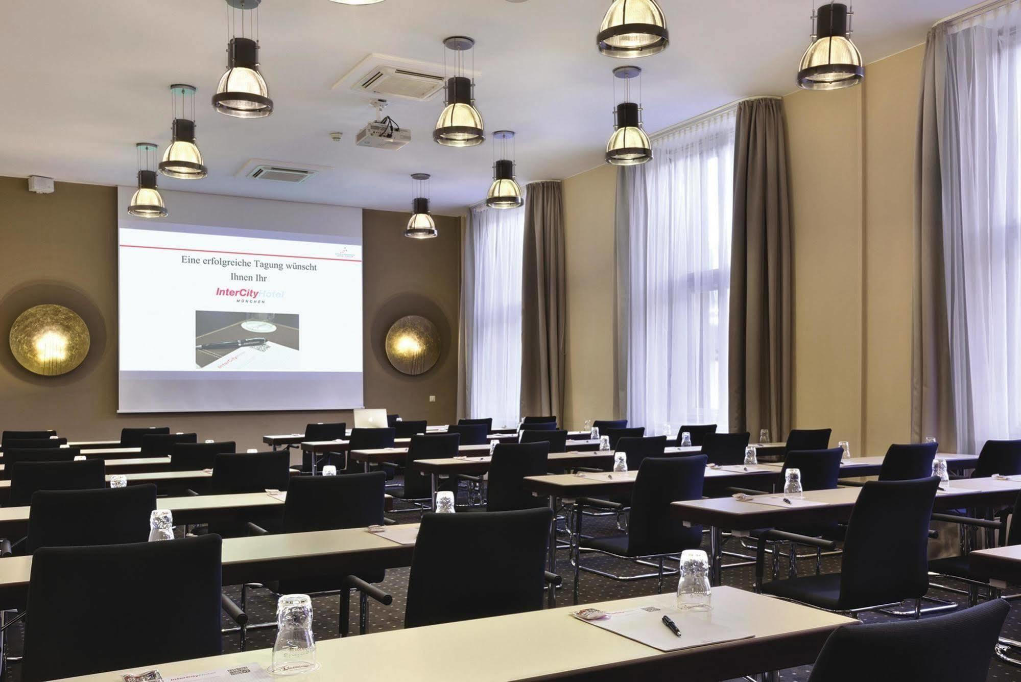 IntercityHotel München Esterno foto