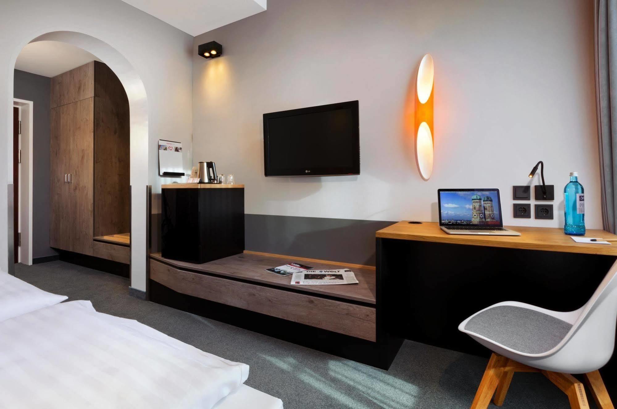 IntercityHotel München Esterno foto